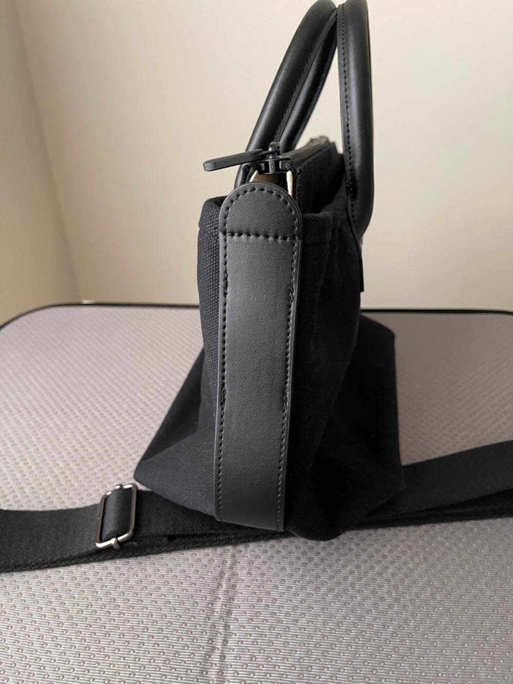 Cincha Black Canvas Crossbody Tote with Removable Strap - Picture 5 of 10